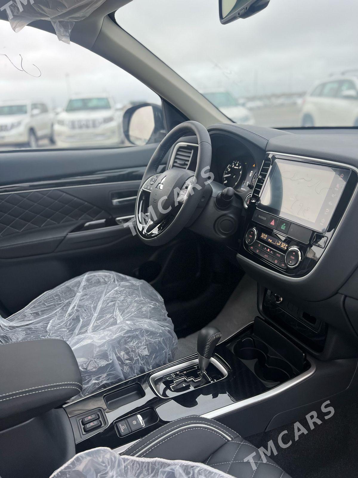 Mitsubishi Outlander 2022 - 322 000 TMT - Ашхабад - img 2