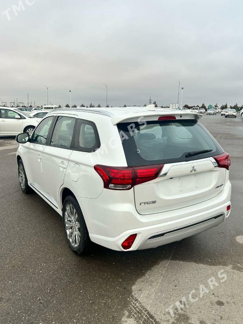 Mitsubishi Outlander 2022 - 322 000 TMT - Ашхабад - img 4