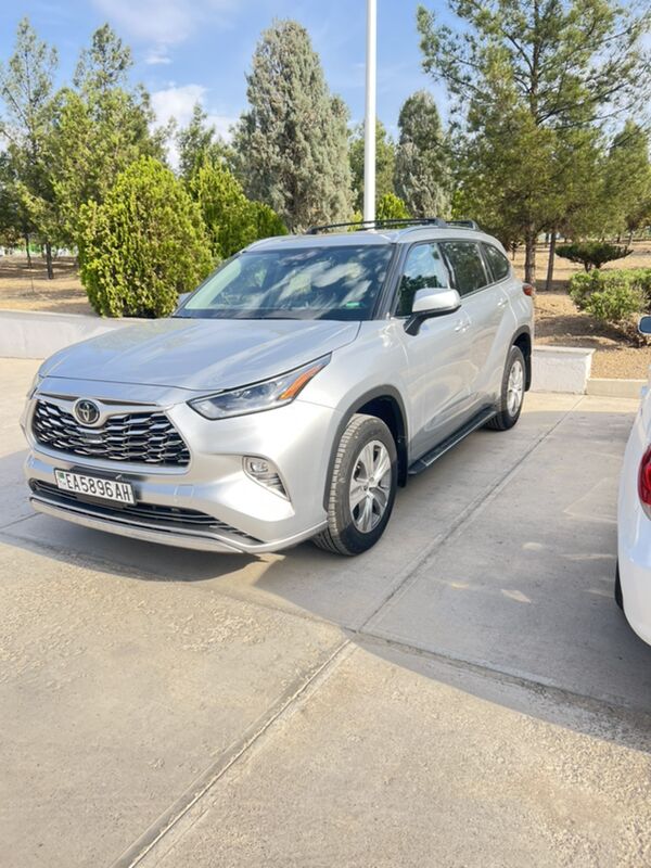 Toyota Highlander 2021 - 500 000 TMT - Бахарден - img 9