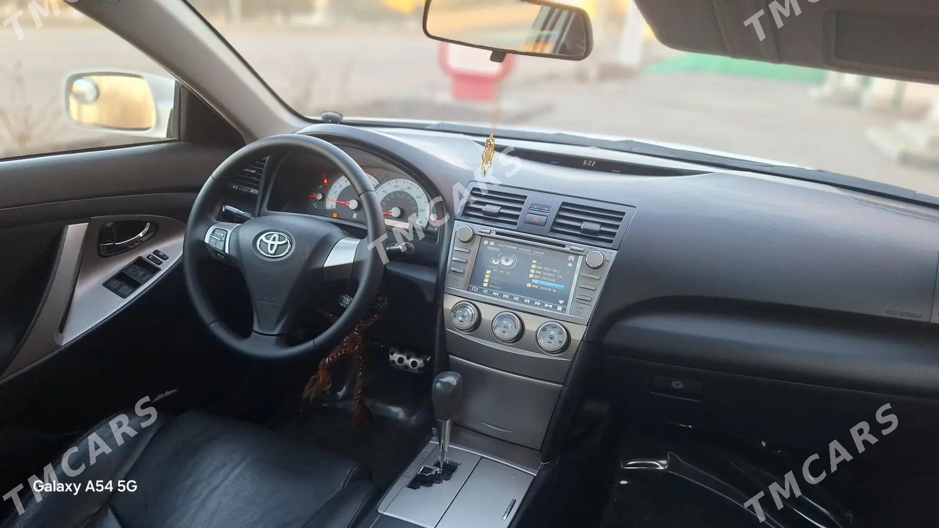 Toyota Camry 2010 - 213 000 TMT - Daşoguz - img 5