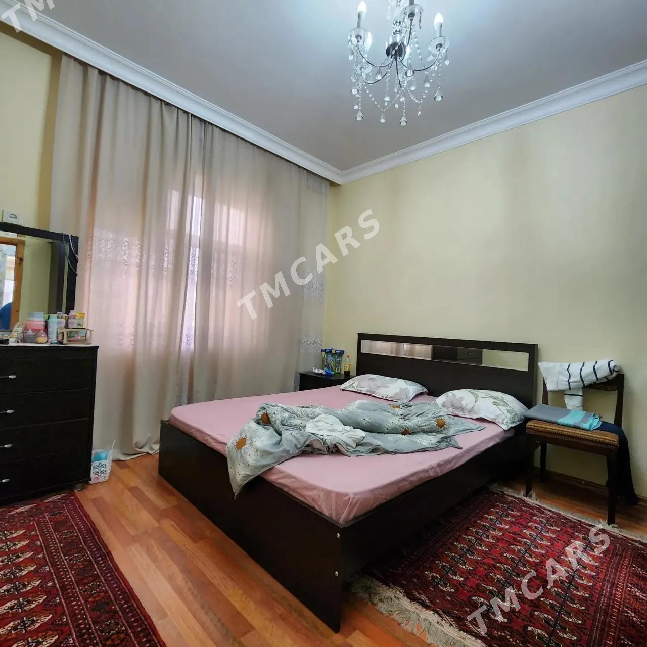 Район Цирк  4/2 этаж 3ком - Aşgabat - img 2