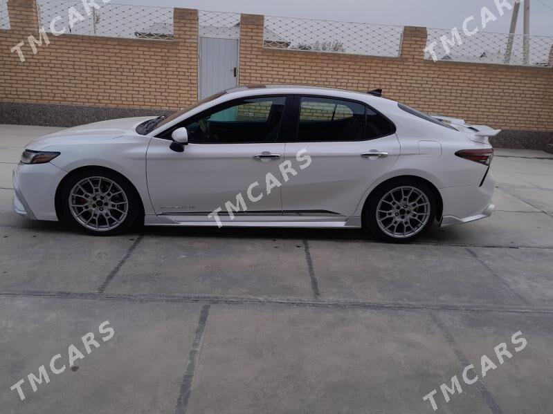 Toyota Camry 2021 - 380 000 TMT - Мары - img 8
