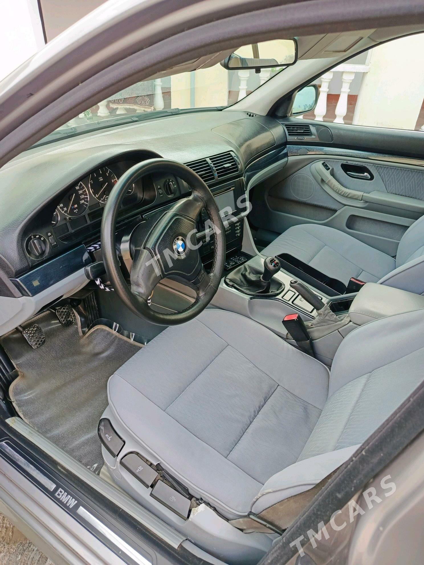 BMW E39 1997 - 90 000 TMT - Balkanabat - img 6
