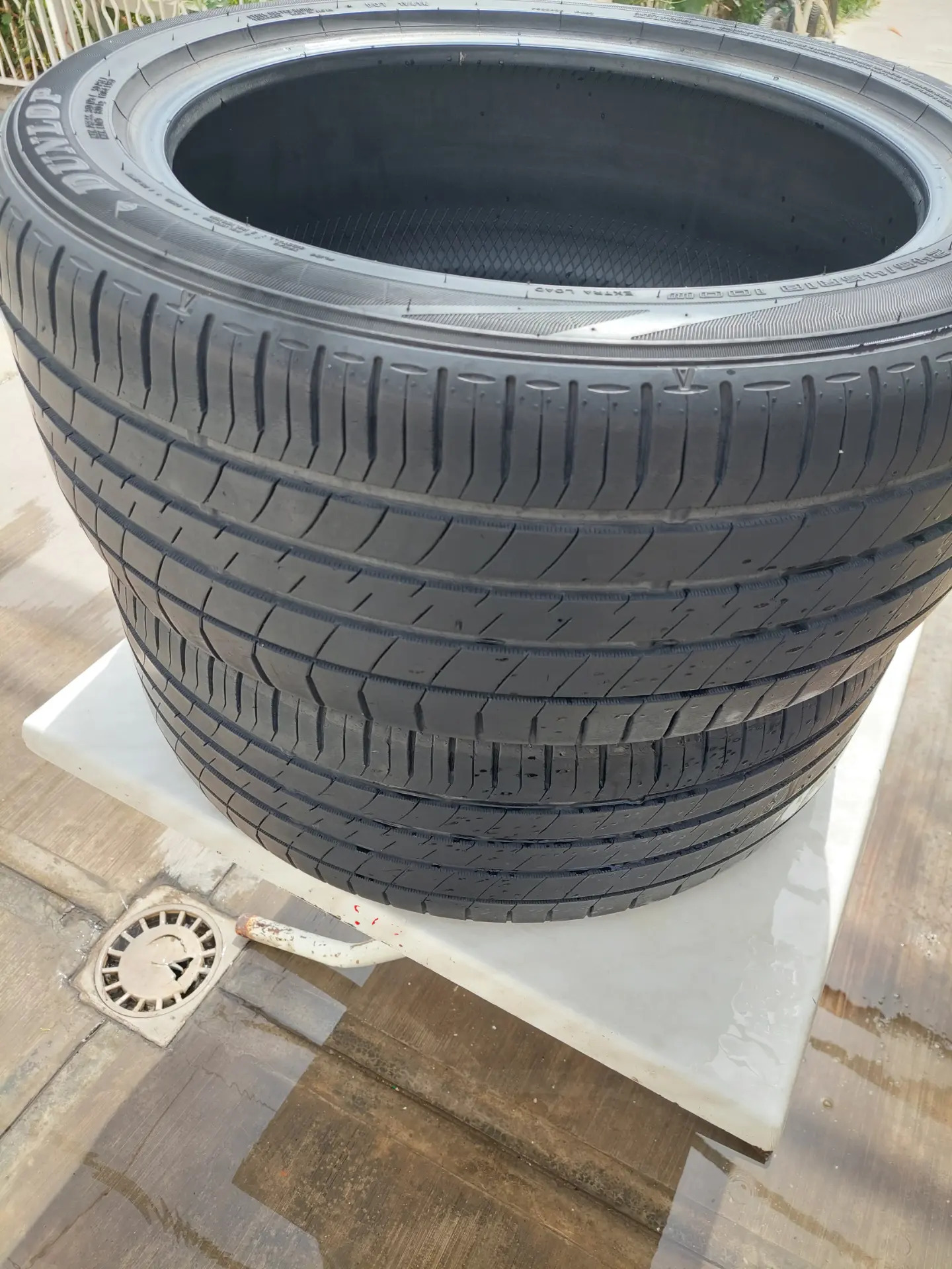 Teker Dunlop sport 245/45R18 3 500 TMT - Bedew - img 8