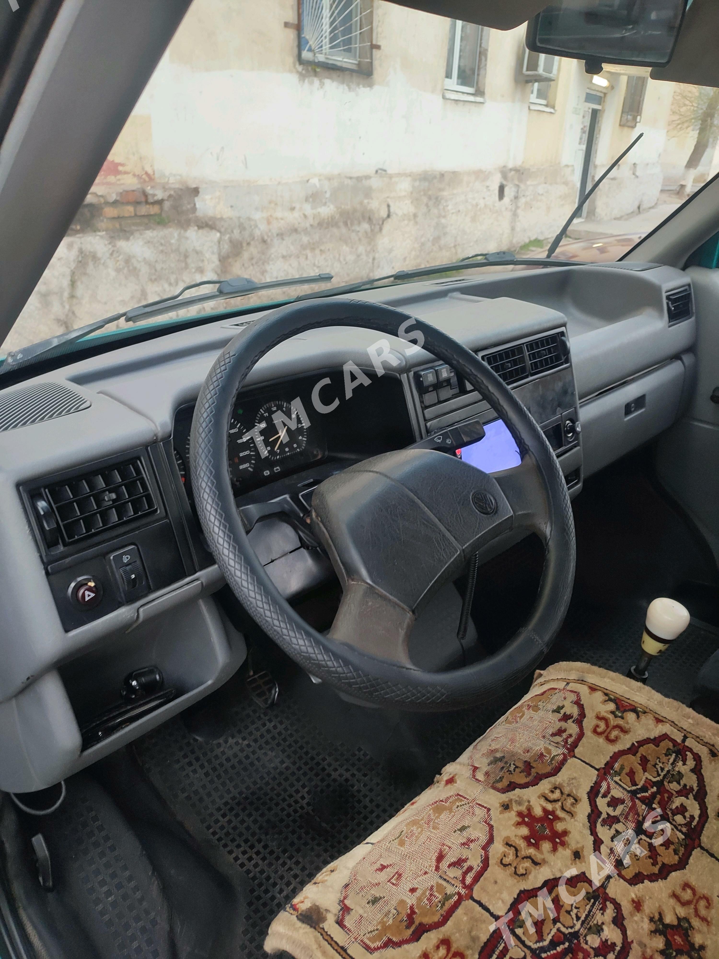 Volkswagen Transporter 1992 - 56 000 TMT - Туркменабат - img 2