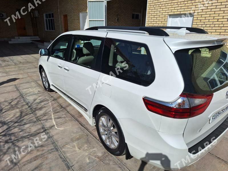 Toyota Sienna 2018 - 450 000 TMT - Mary - img 8