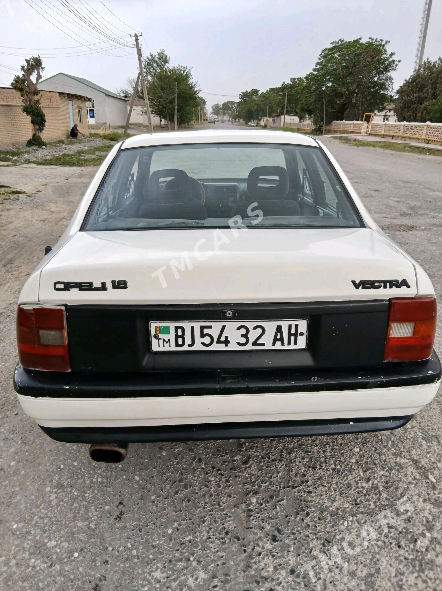 Opel Vectra 1990 - 25 000 TMT - Кака - img 4