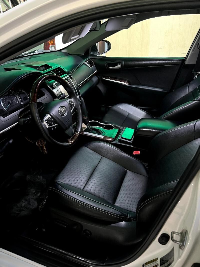 Toyota Camry 2012 - 240 000 TMT - Анев - img 5