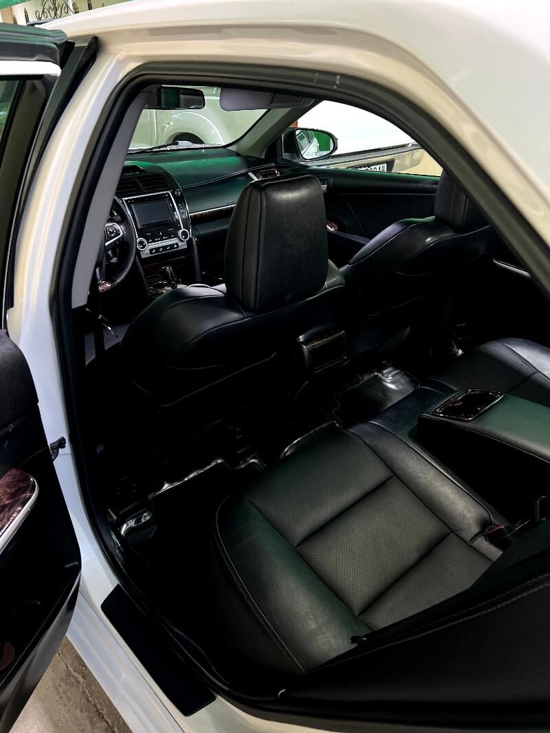 Toyota Camry 2012 - 240 000 TMT - Анев - img 6