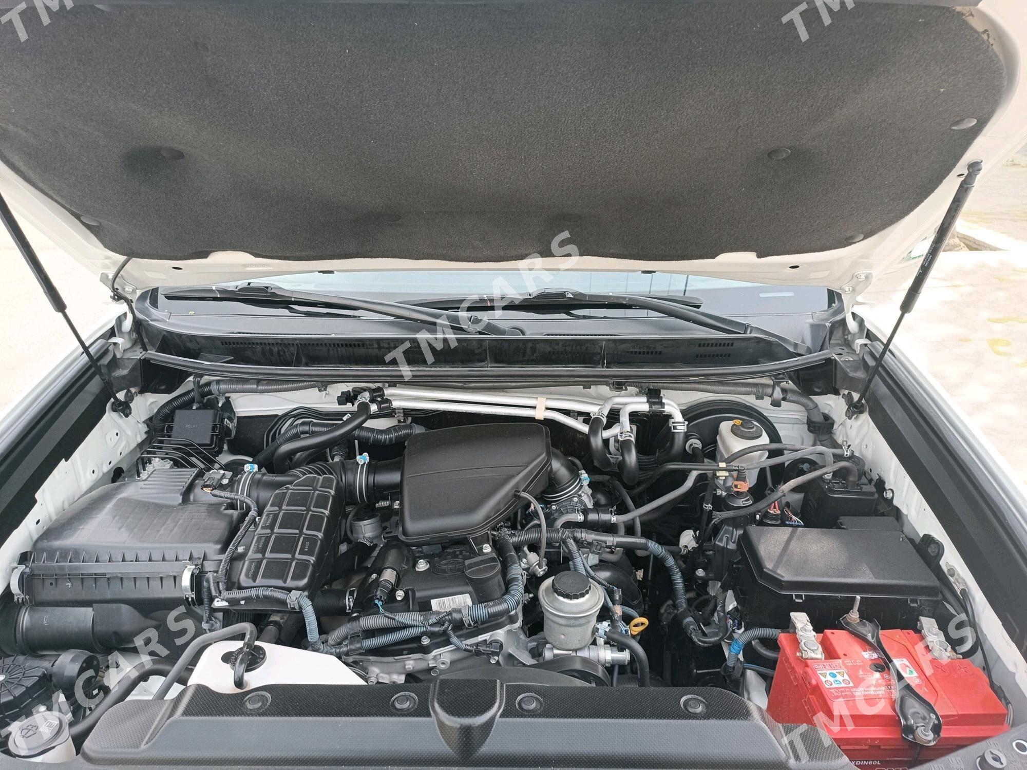 Toyota Land Cruiser Prado 2016 - 665 000 TMT - Ашхабад - img 4
