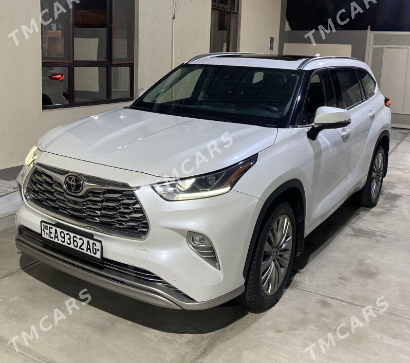 Toyota Highlander 2022 - 680 000 TMT - Köşi - img 3