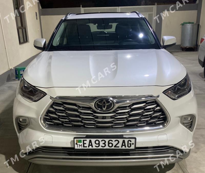 Toyota Highlander 2022 - 680 000 TMT - Köşi - img 2