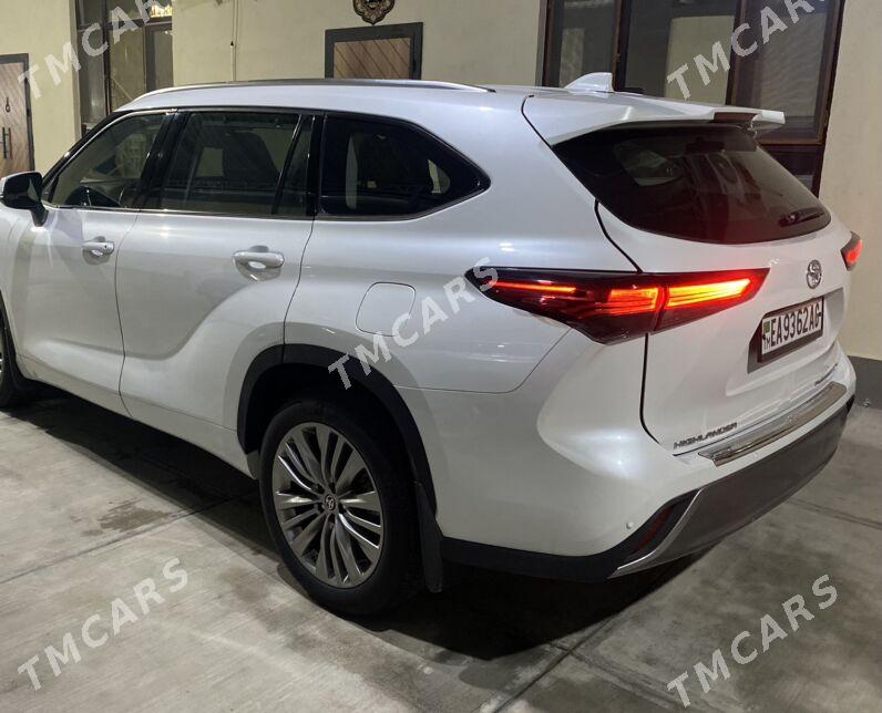 Toyota Highlander 2022 - 680 000 TMT - Köşi - img 5