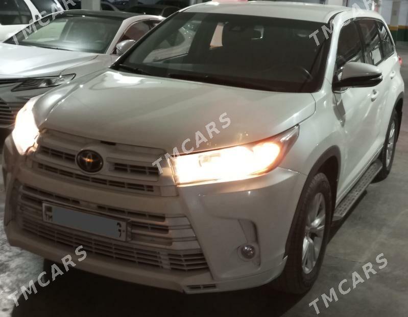 Toyota Highlander 2018 - 450 000 TMT - Aşgabat - img 4