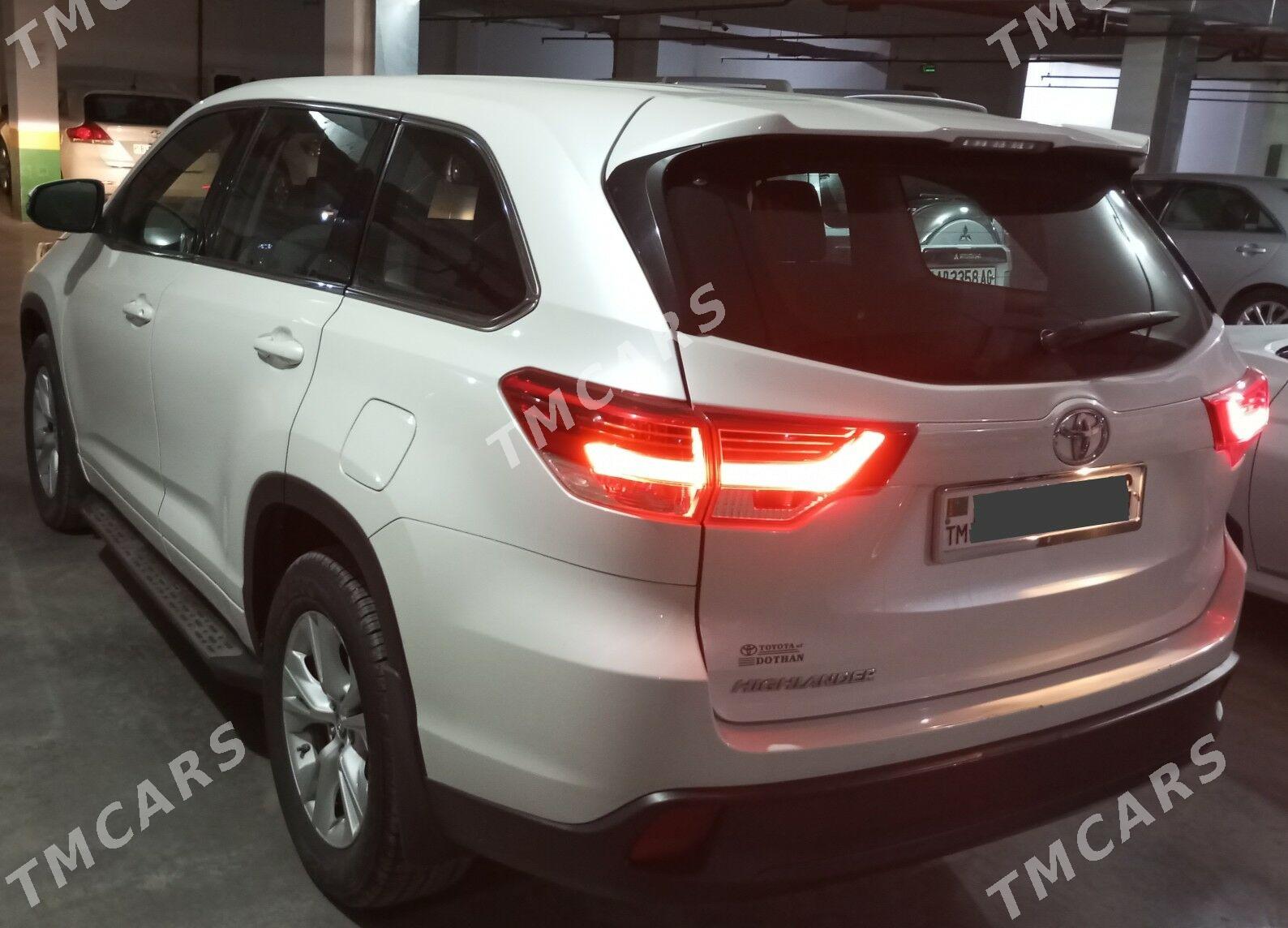 Toyota Highlander 2018 - 450 000 TMT - Aşgabat - img 1
