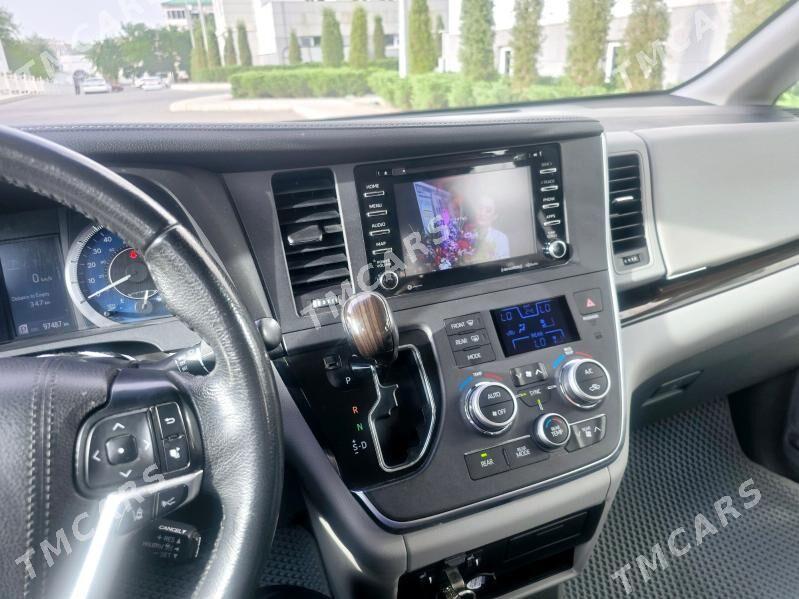 Toyota Sienna 2019 - 475 000 TMT - Мары - img 5