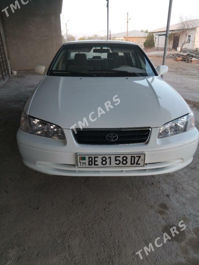 Toyota Camry 1998 - 110 000 TMT - Губадаг - img 2