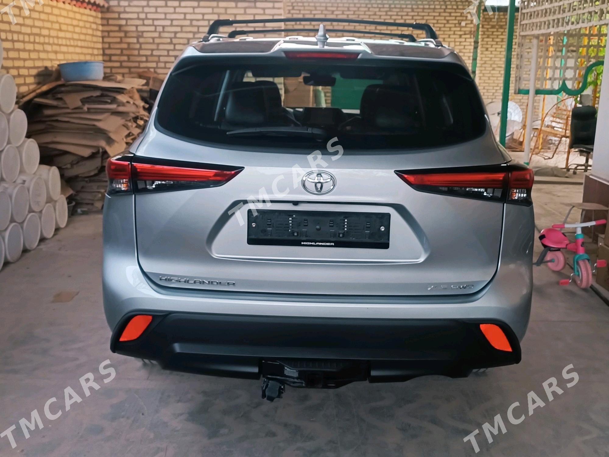Toyota Highlander 2021 - 625 000 TMT - Köneürgenç - img 5