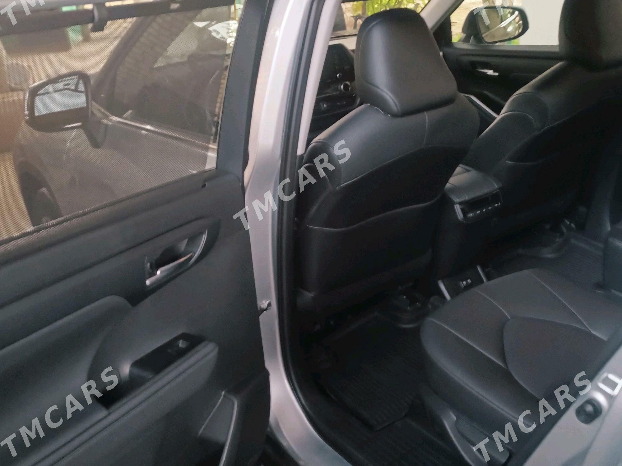 Toyota Highlander 2021 - 625 000 TMT - Köneürgenç - img 7