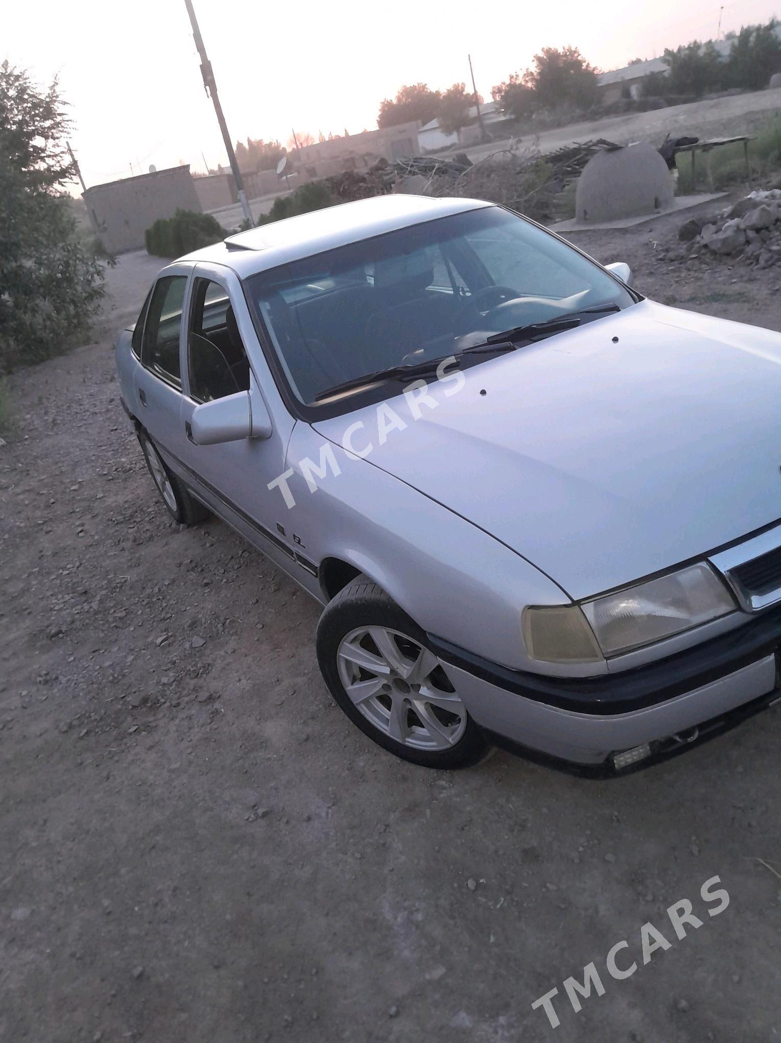 Opel Vectra 1992 - 30 000 TMT - Губадаг - img 2