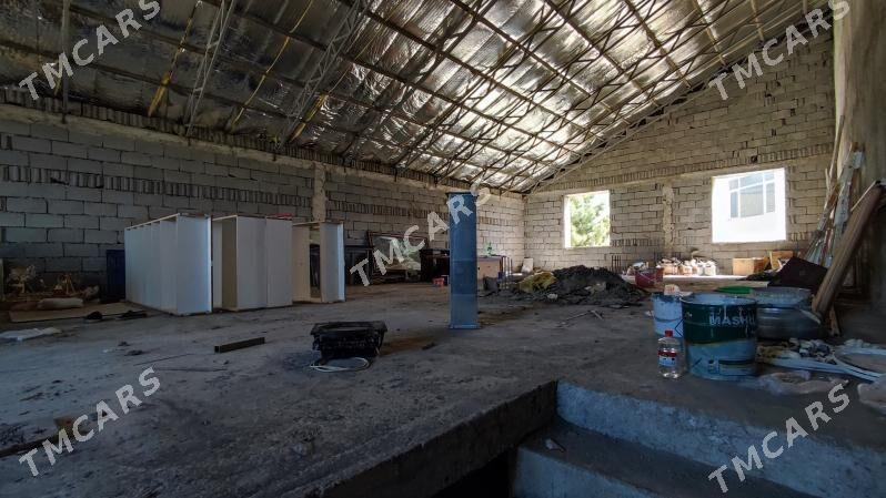 Ýokarky Köşi Kottej3sotuk250m² - Köşi - img 3