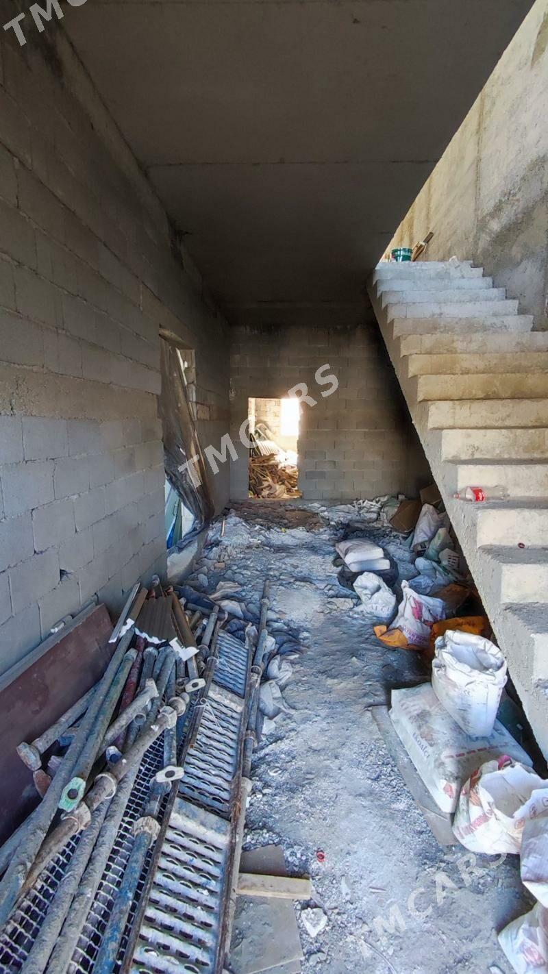 Ýokarky Köşi Kottej3sotuk250m² - Köşi - img 5