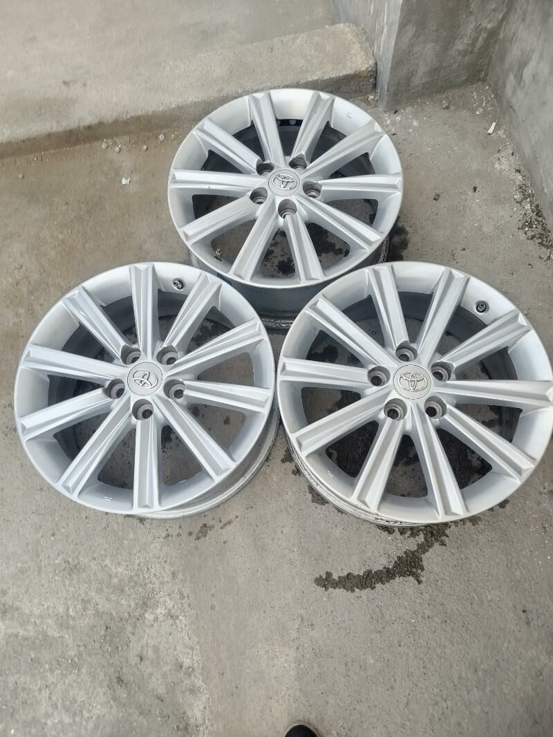 palta camry xle 17disga 2 100 TMT - Aşgabat - img 2