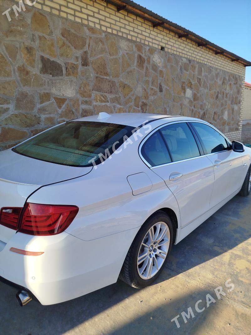BMW F10 2012 - 300 000 TMT - Türkmenabat - img 2