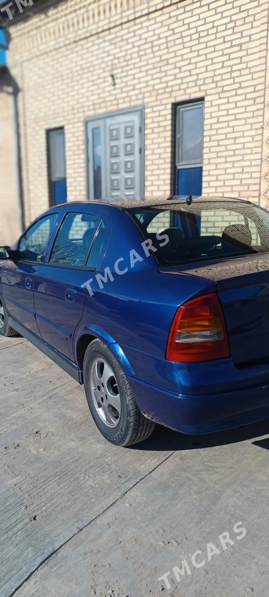Opel Astra 2005 - 80 000 TMT - Гурбансолтан Едже - img 2