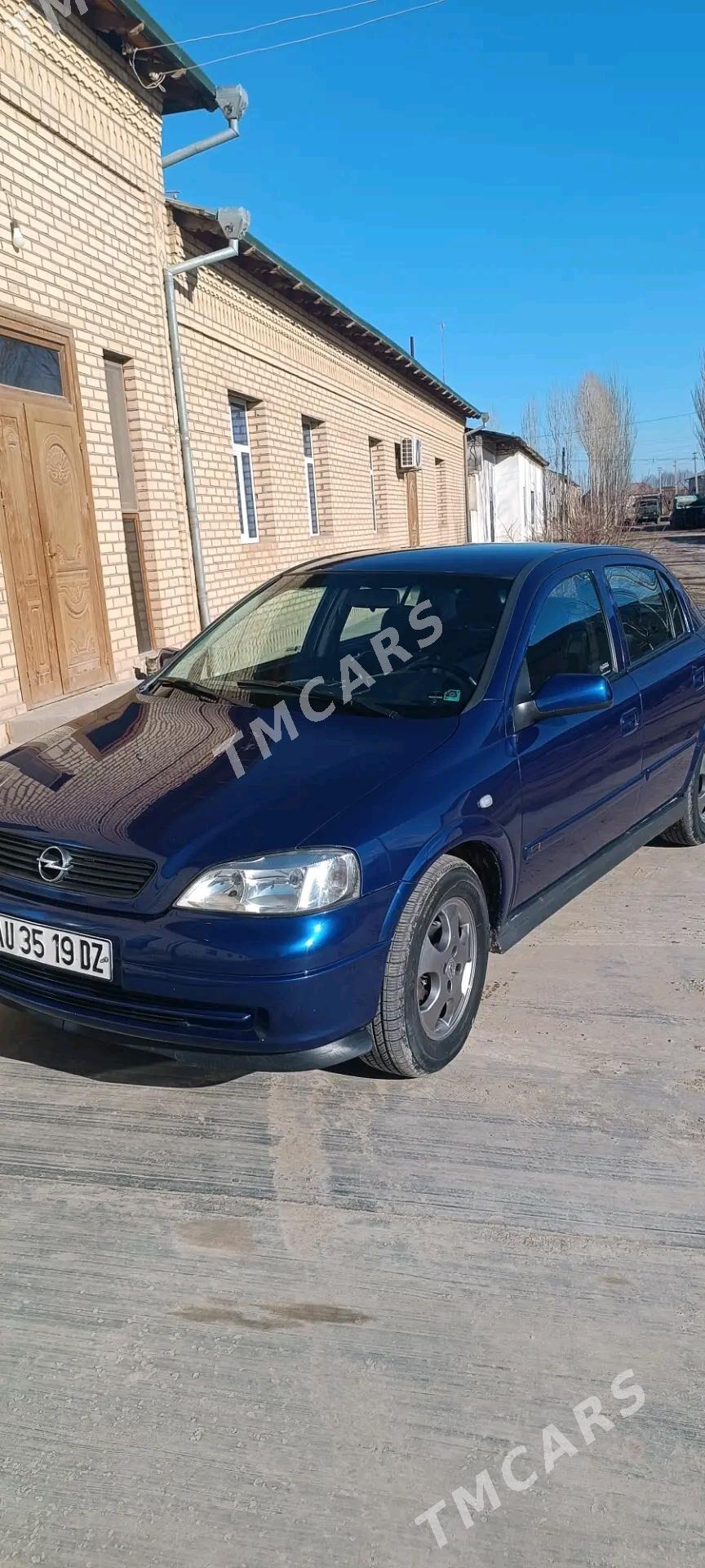 Opel Astra 2005 - 80 000 TMT - Гурбансолтан Едже - img 4