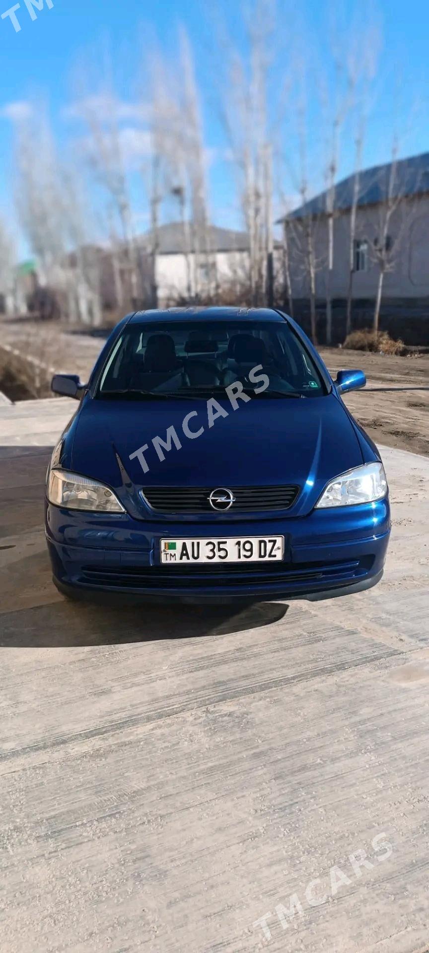 Opel Astra 2005 - 80 000 TMT - Гурбансолтан Едже - img 5