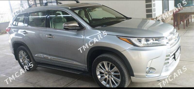 Toyota Highlander 2014 - 330 000 TMT - Мары - img 4