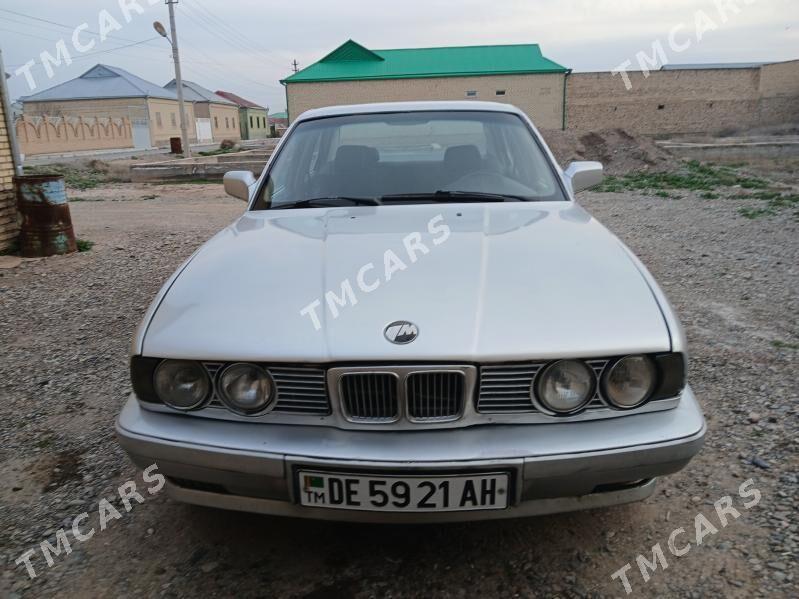 BMW 525 1991 - 36 000 TMT - Sarahs - img 3