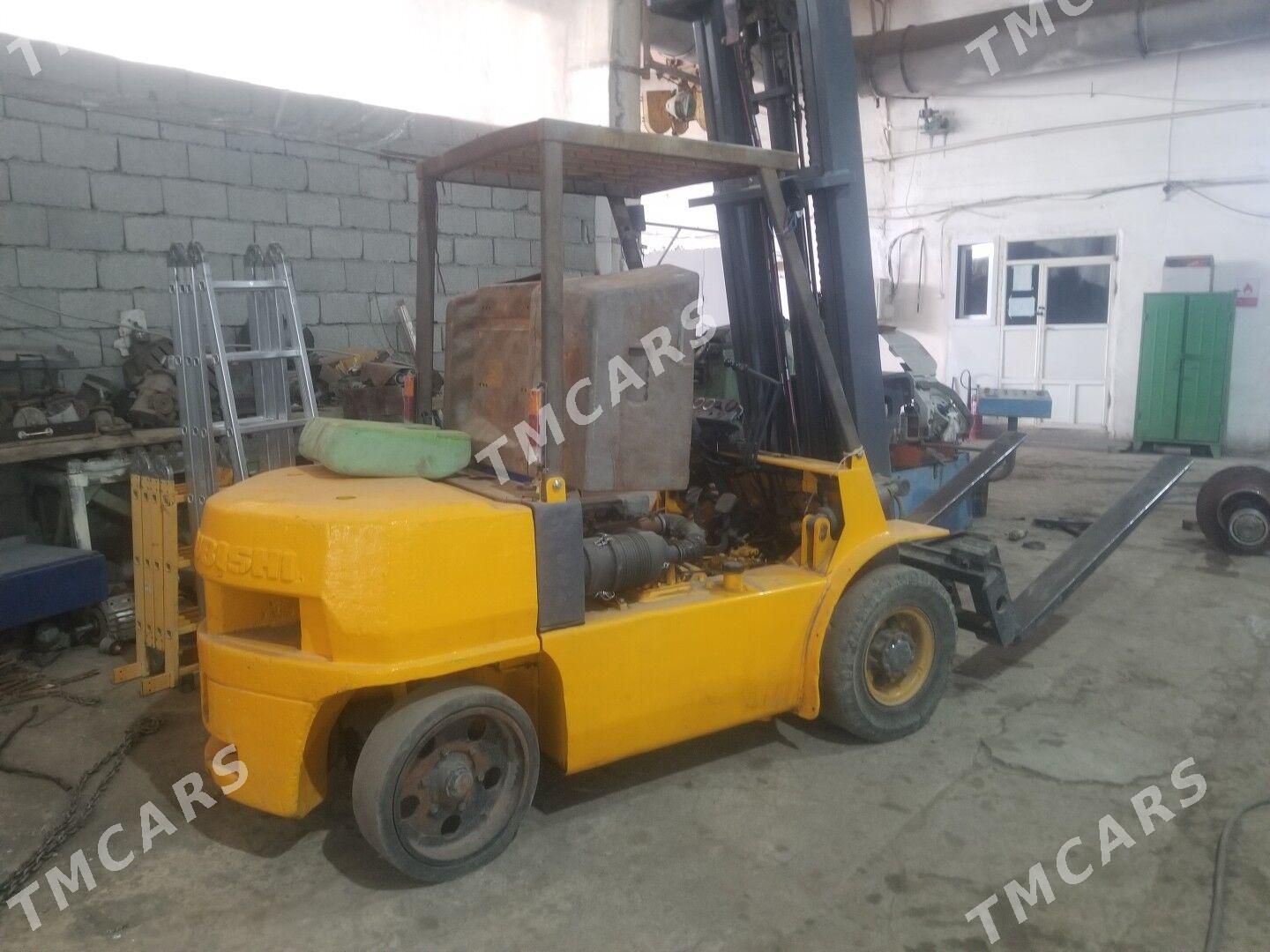 Mitsubishi Canter 2010 - 90 000 TMT - 11 мкр - img 2