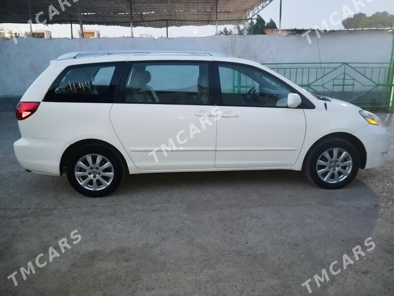 Toyota Sienna 2008 - 240 000 TMT - Ашхабад - img 2