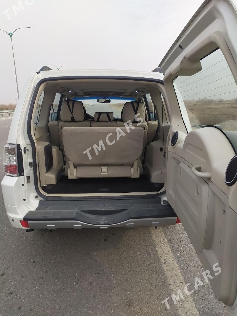 Mitsubishi Pajero 2013 - 255 000 TMT - Ашхабад - img 6