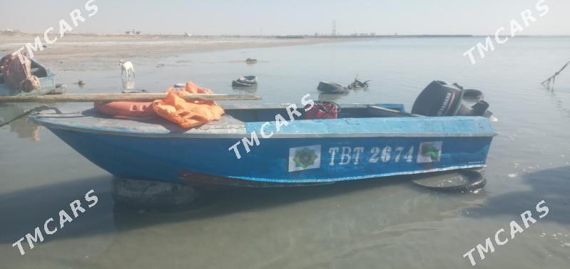 YAMAHA 40 - Türkmenbaşy - img 3
