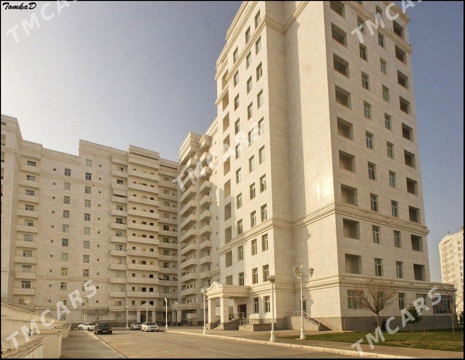 3 КОМ ЭЛИТКА МОСКОВСКАЯ - Aşgabat - img 1