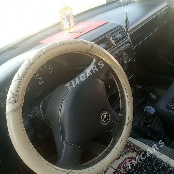 Opel Vectra 1991 - 30 000 TMT - Baýramaly - img 3