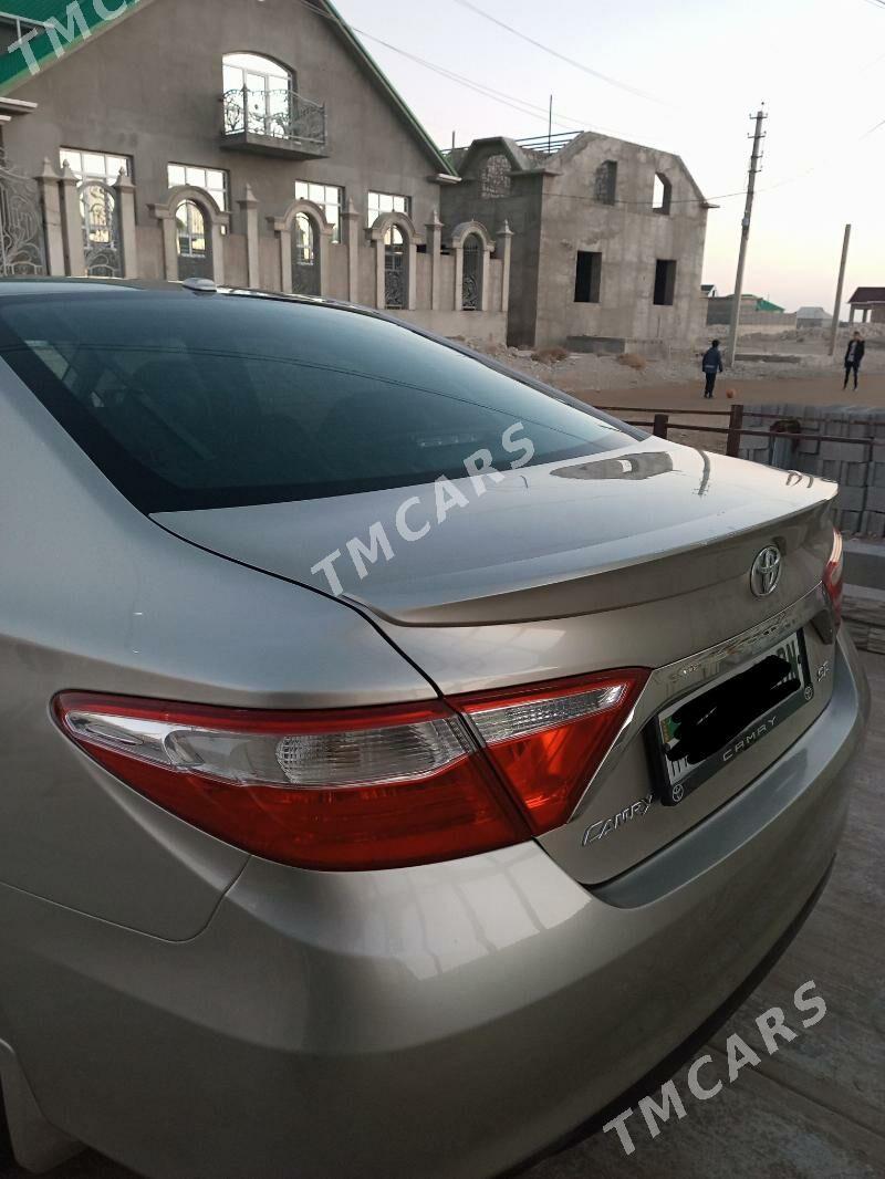 Toyota Camry 2017 - 255 000 TMT - Балканабат - img 2