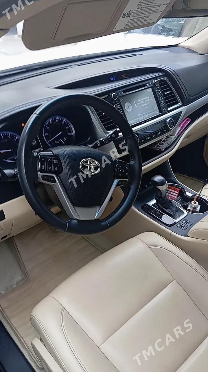 Toyota Highlander 2019 - 470 000 TMT - етр. Туркменбаши - img 3