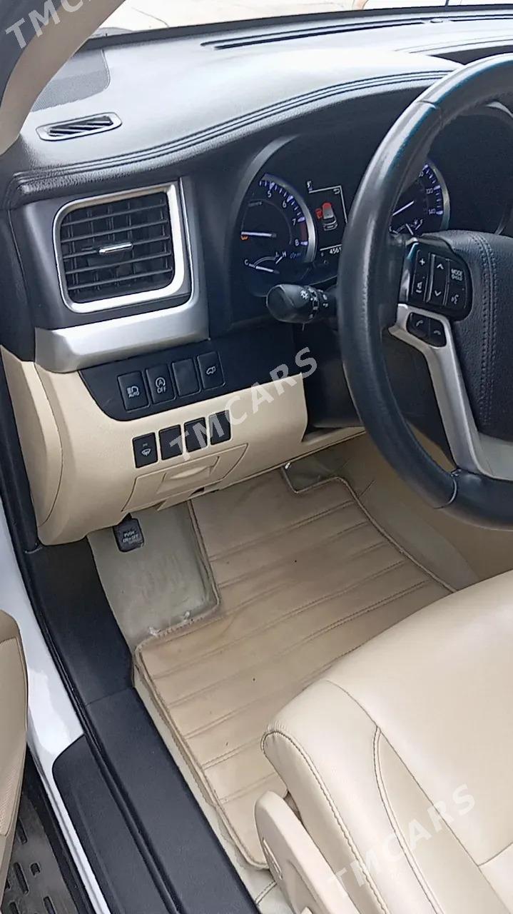 Toyota Highlander 2019 - 470 000 TMT - етр. Туркменбаши - img 4
