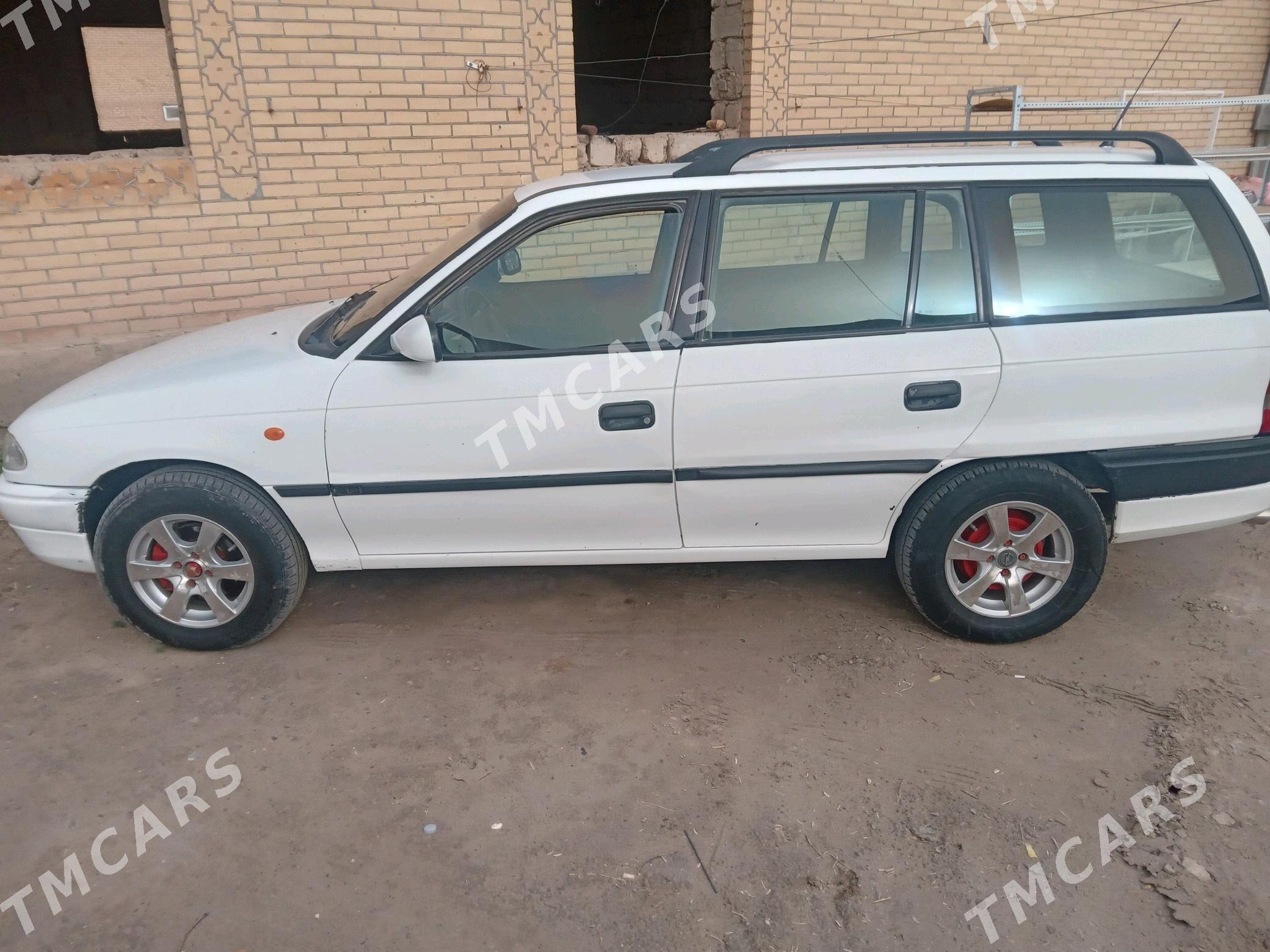 Opel Astra 1996 - 40 000 TMT - Саят - img 6