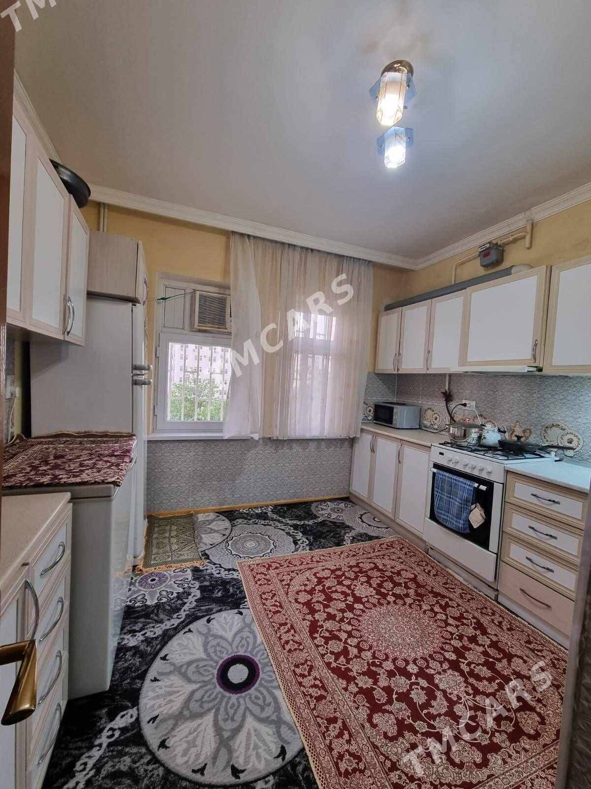 3kom 5etaj 86kw.m Mir7 - Ашхабад - img 5