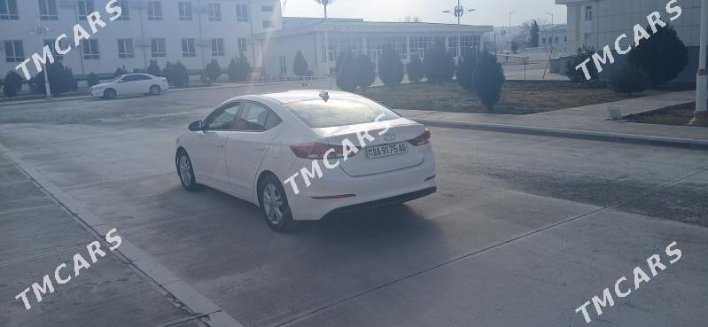 Hyundai Elantra 2018 - 170 000 TMT - Aşgabat - img 3