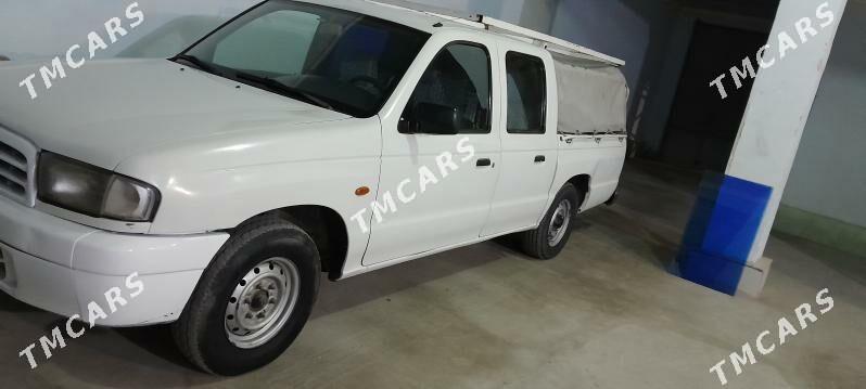 Mazda B2000 2003 - 85 000 TMT - Сакар - img 5