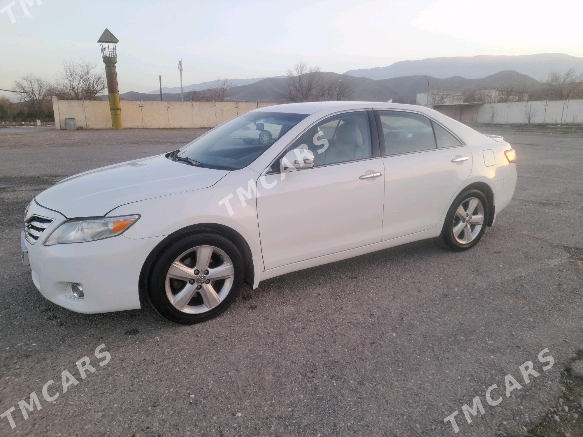 Toyota Camry 2011 - 135 000 TMT - Gökdepe - img 2