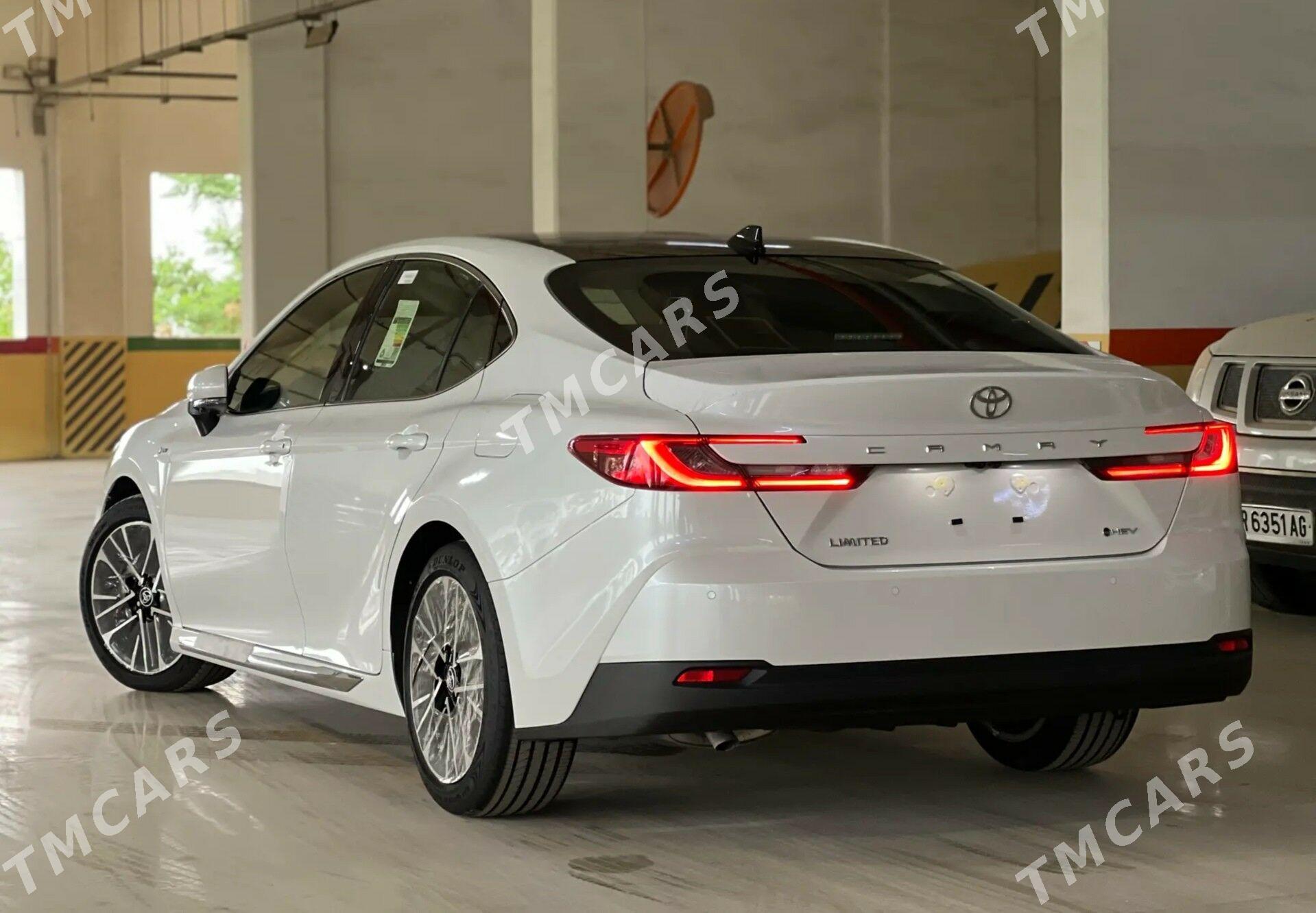 Toyota Camry 2025 - 795 000 TMT - Aşgabat - img 9