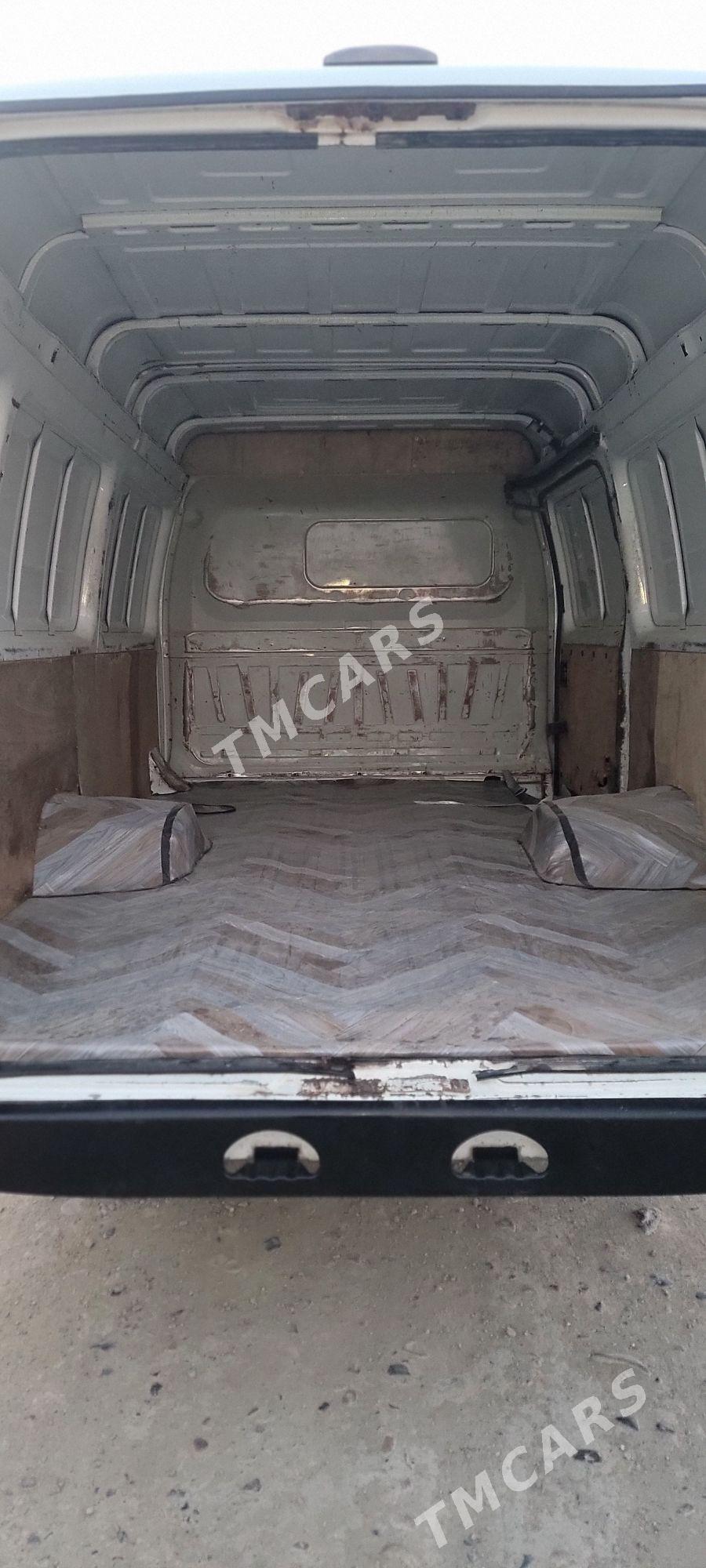 Gaz Gazel 2012 - 120 000 TMT - Мары - img 2