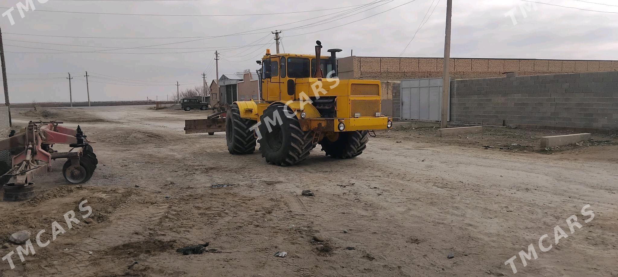 Belarus 320 1992 - 450 000 TMT - Бахарден - img 8
